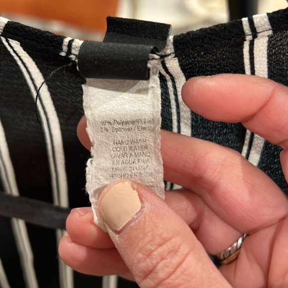 012 - Picture 2 of 2